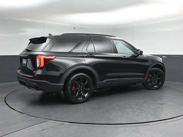 Used 2023 Ford Explorer ST w/ Equipment Group 401A AWD/4WD image 2