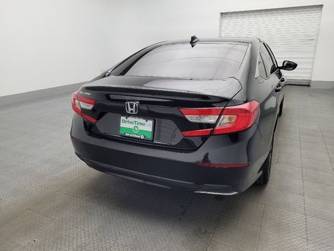 Used 2018 Honda Accord LX image 7