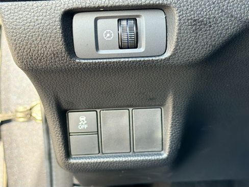 Used 2025 Honda Civic LX image 31