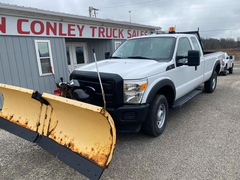 Used 2012 Ford F250 XL w/ Skid Plate Pkg image 2