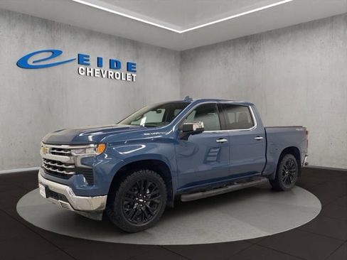 Used 2024 Chevrolet Silverado 1500 LTZ w/ Technology Package image 7