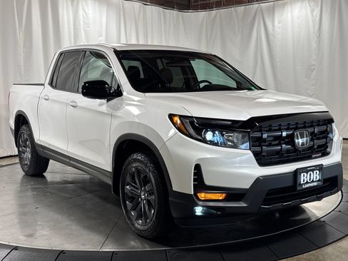 Certified 2024 Honda Ridgeline Sport image 7