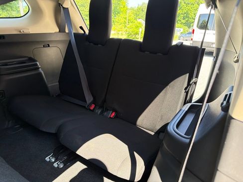 Used 2017 Mitsubishi Outlander ES AWD/4WD image 23