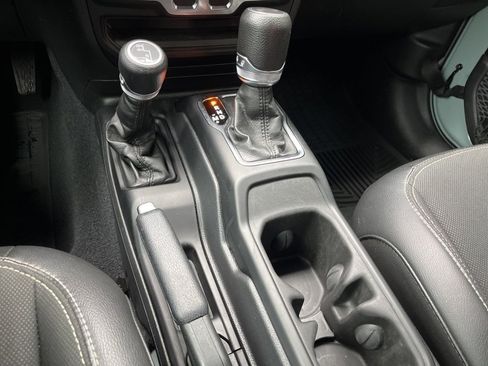 Used 2023 Jeep Wrangler Freedom Edition image 54