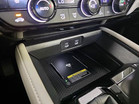 Used 2025 Honda Accord Touring image 37