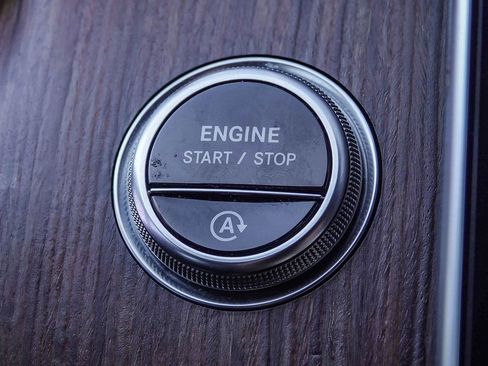 Certified 2024 Mercedes-Benz C 300 Sedan image 22