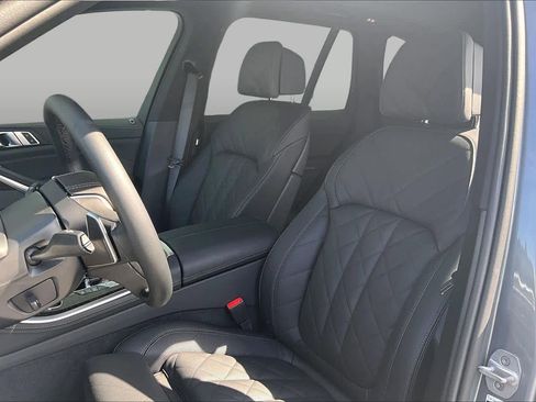 Certified 2026 BMW X5 sDrive40i RWD image 7