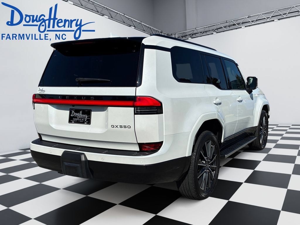 Used 2024 Lexus GX 550 w/ Accessory Package (2T) AWD/4WD image 5