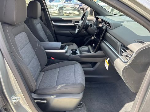 New 2026 GMC Terrain Elevation AWD/4WD image 16
