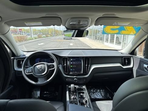 Certified 2025 Volvo XC60 B5 Plus AWD/4WD image 16