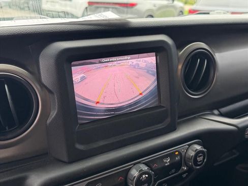 Used 2020 Jeep Wrangler Unlimited Sport S AWD/4WD image 26