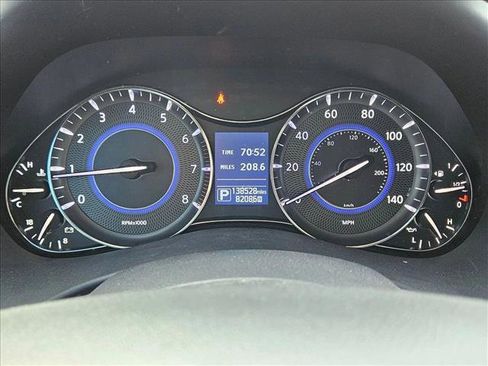 Used 2017 INFINITI QX80 2WD image 11