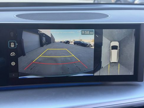 New 2026 Hyundai Ioniq 9 SEL image 16