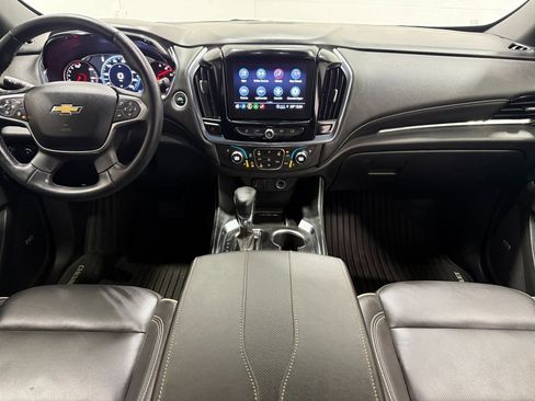 Used 2023 Chevrolet Traverse Premier image 33