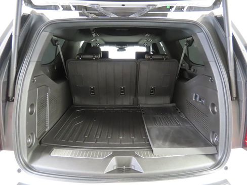 Used 2023 GMC Yukon XL AT4 w/ AT4 Premium Plus Package image 30