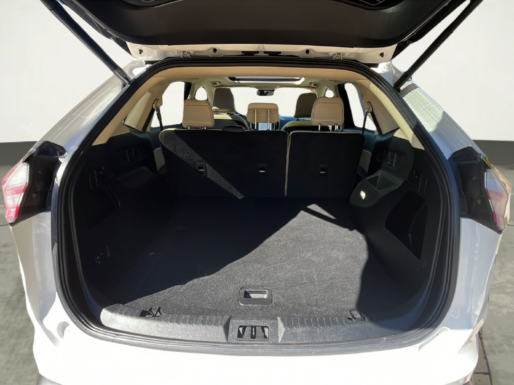 Used 2022 Ford Edge SEL w/ Convenience Package AWD/4WD image 18