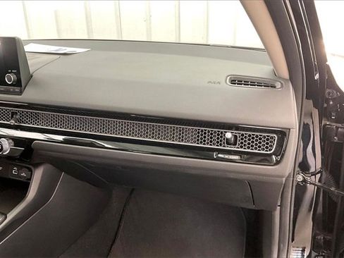 Certified 2023 Honda Civic LX image 17