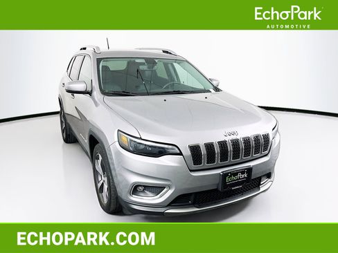 Used 2019 Jeep Cherokee Limited FWD image 1