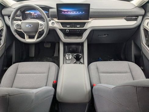 New 2026 Ford Explorer Active AWD/4WD image 17