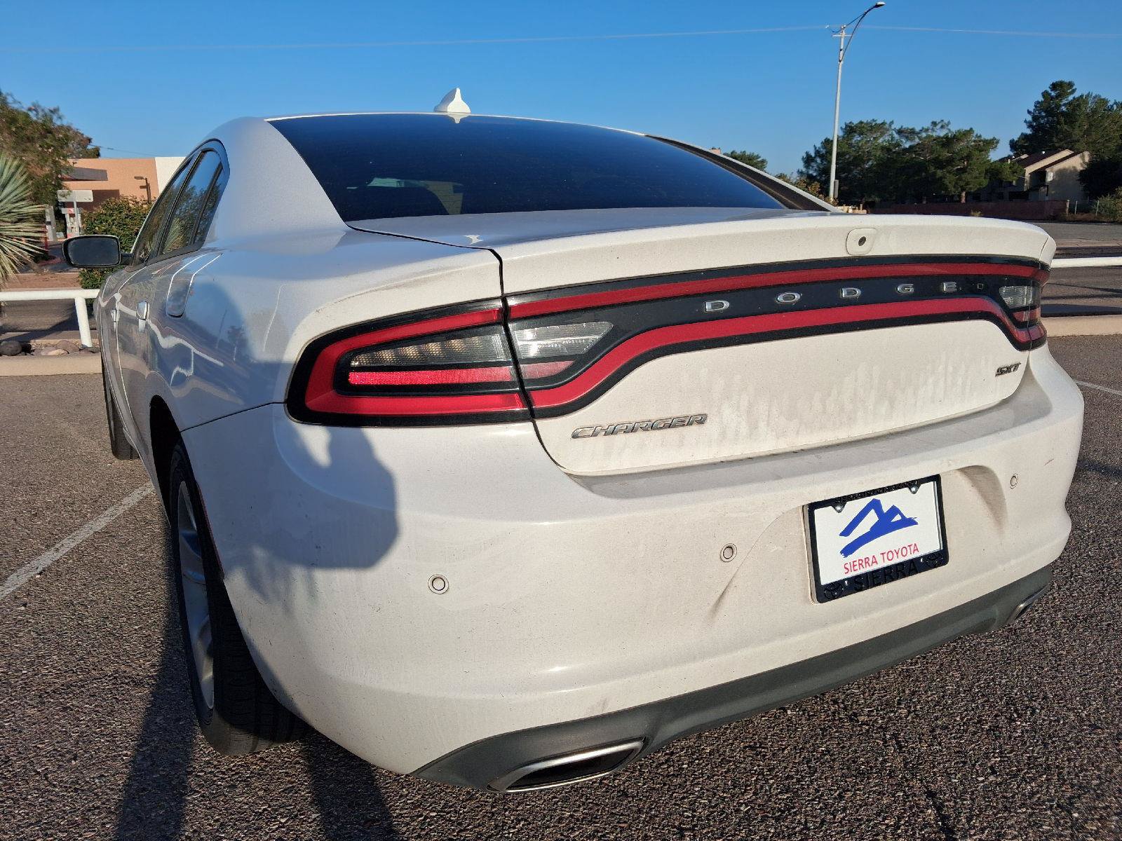 Used 2018 Dodge Charger SXT Plus w/ Beats Audio Group RWD image 11