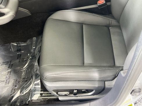 Used 2024 Lexus ES 250 w/ Premium Package AWD/4WD image 19