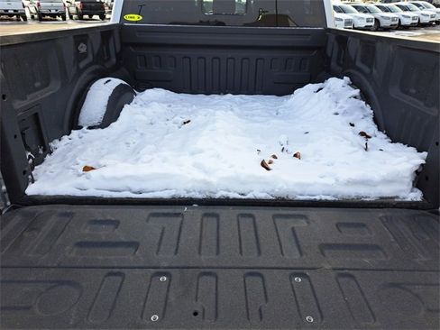 Used 2022 Ford F150 Lariat w/ Equipment Group 502A High image 28