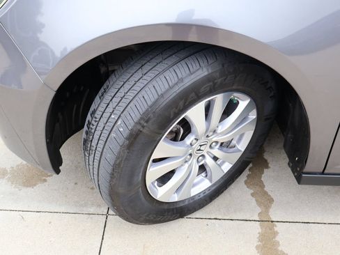 Used 2016 Honda Odyssey SE image 38