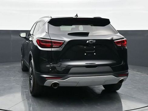 Used 2023 Chevrolet Blazer LT w/ Sound & Technology Package image 6