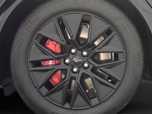 Certified 2025 Ford Mustang Mach-E Premium w/ Sport Appearance Package AWD/4WD image 5