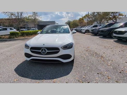 Used 2025 Mercedes-Benz C 300 4MATIC Sedan image 17