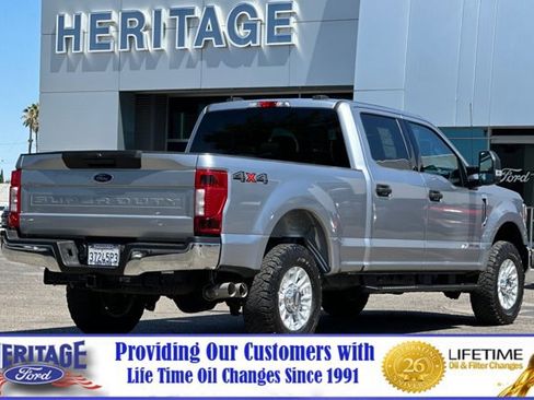 Certified 2022 Ford F250 XLT image 4