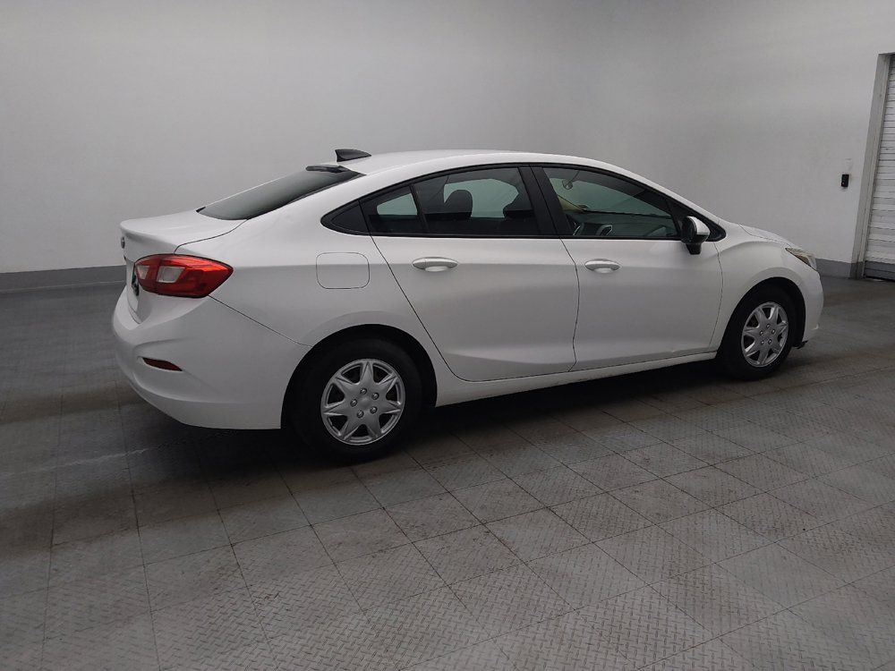 Used 2017 Chevrolet Cruze LS FWD image 10