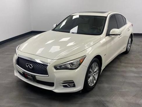 Used 2017 INFINITI Q50 Premium w/ 2.0T Premium Plus Package AWD/4WD image 2