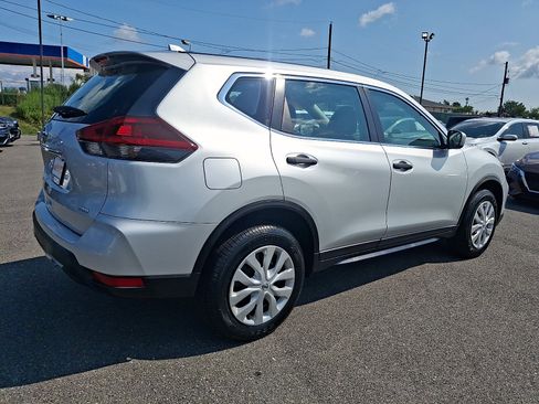 Used 2020 Nissan Rogue S AWD/4WD image 6