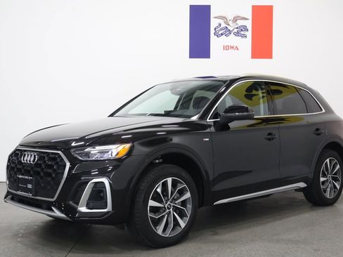 Used 2023 Audi Q5 2.0T Premium Plus w/ Premium Plus Package AWD/4WD image 8
