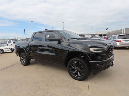 Used 2021 RAM 1500 Limited w/ Night Edition RWD image 7