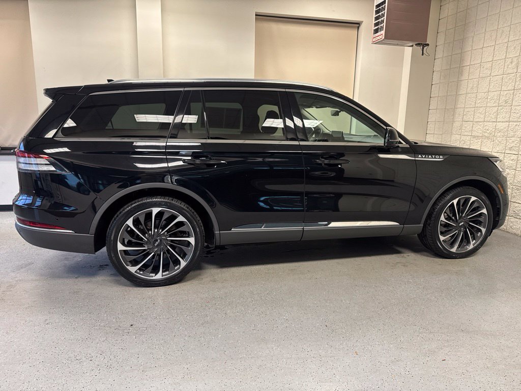 Used 2020 Lincoln Aviator Reserve w/ Equipment Group 201A AWD/4WD image 50