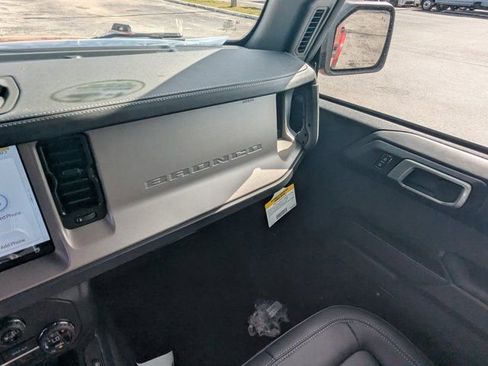 New 2026 Ford Bronco Outer Banks image 18