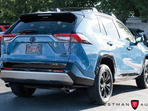 Used 2024 Toyota RAV4 XSE w/ Weather Package AWD/4WD image 19