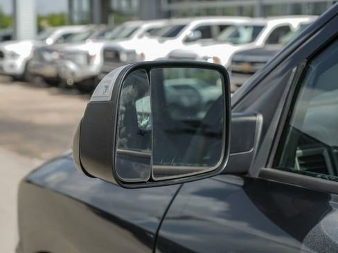 Used 2016 RAM 3500 Tradesman w/ Chrome Appearance Group image 39