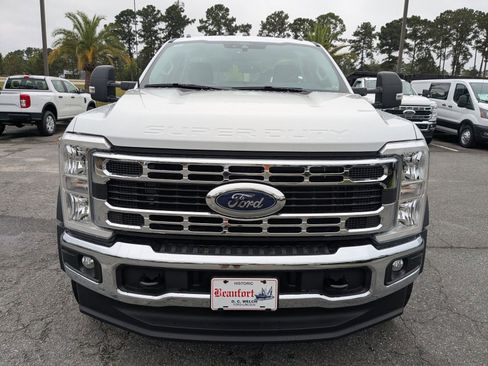 New 2025 Ford F550 4x4 Regular Cab Super Duty image 10