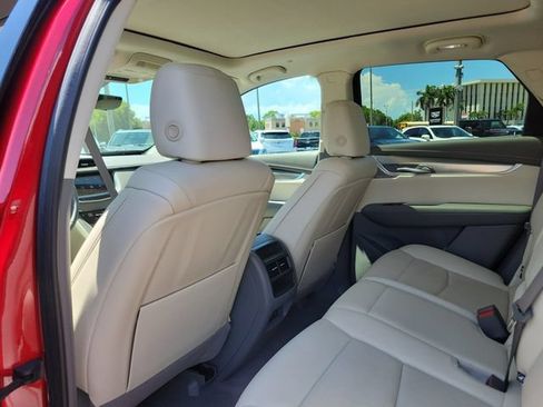 Certified 2024 Cadillac XT5 Premium Luxury w/ Technology Package FWD image 13