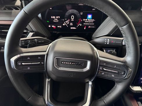 Certified 2025 GMC Yukon XL Denali AWD/4WD image 23