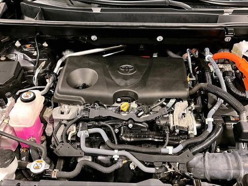 Used 2021 Toyota RAV4 Limited AWD/4WD image 30