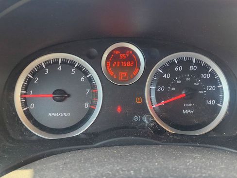 Used 2012 Nissan Sentra 2.0 S FWD image 8