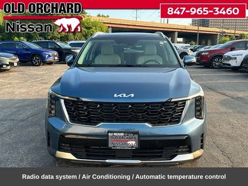 Used 2025 Kia Sorento EX w/ EX Panoramic Sunroof Package AWD/4WD image 2