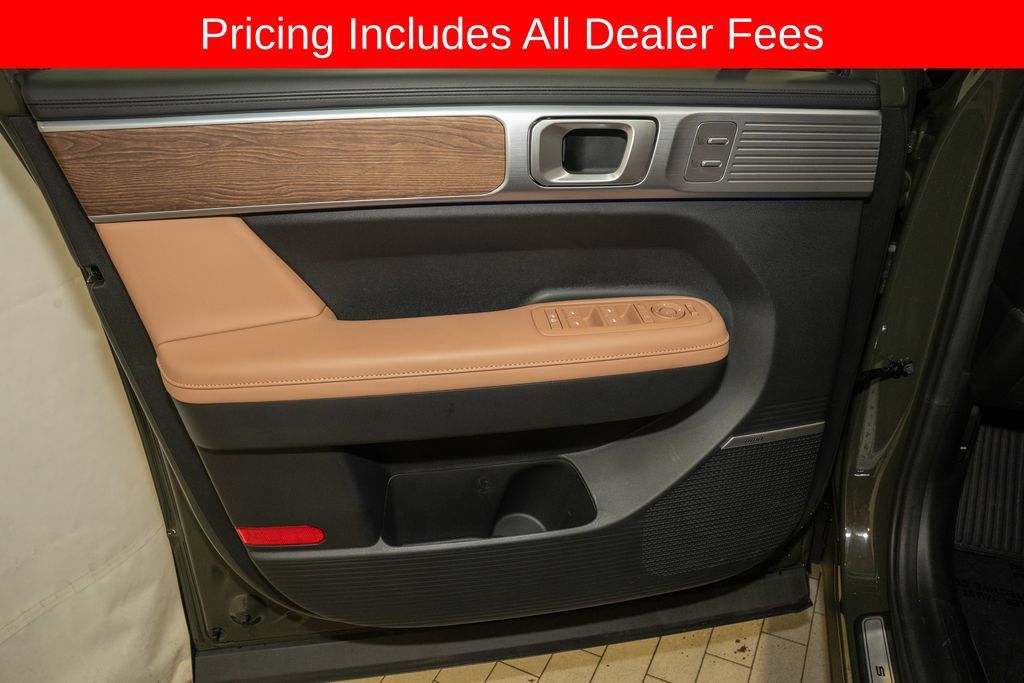 Used 2026 Hyundai Santa Fe Calligraphy FWD image 14