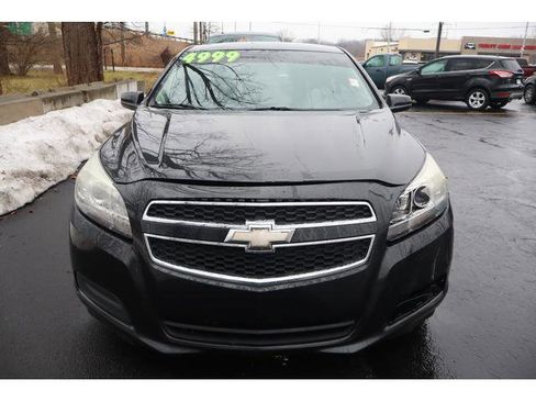 Used 2013 Chevrolet Malibu Eco image 2