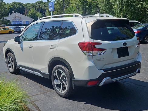 Certified 2023 Subaru Forester Touring AWD/4WD image 28