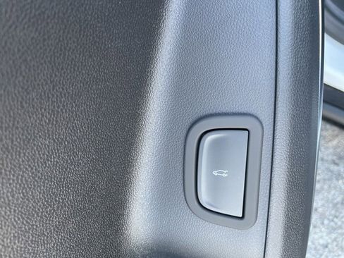 New 2026 Buick Enclave Sport Touring w/ Power Package image 11